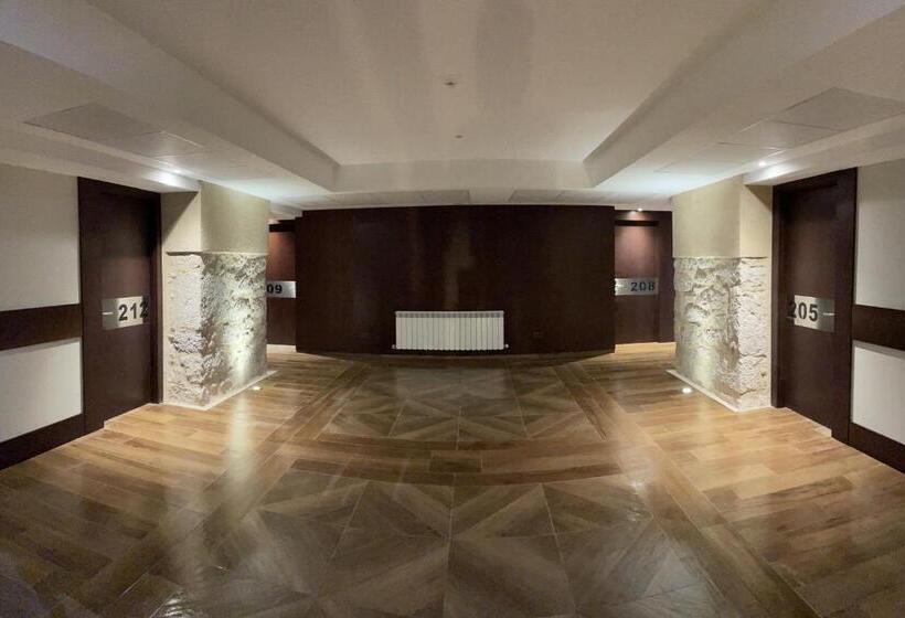 פונדק De La Trucha