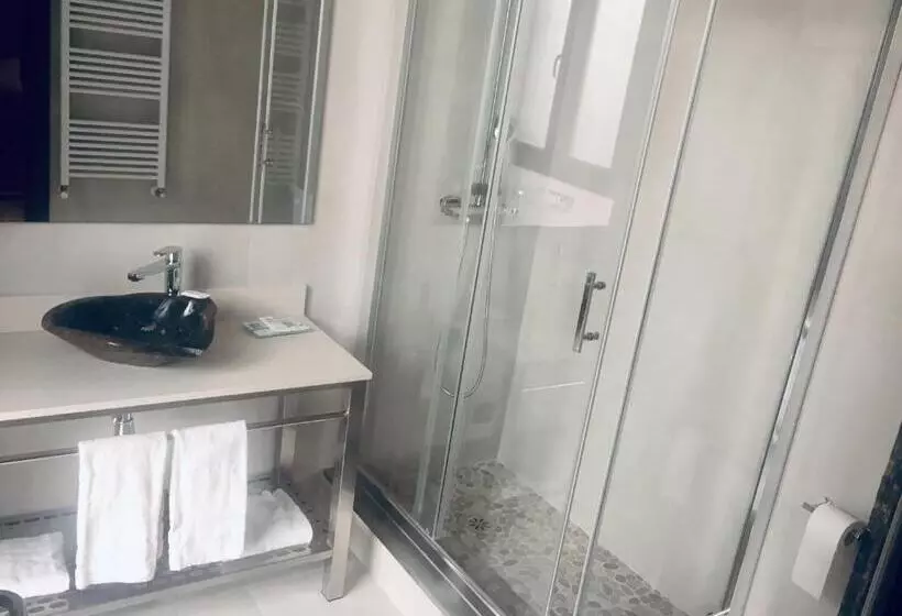 簡易ホテル De La Trucha