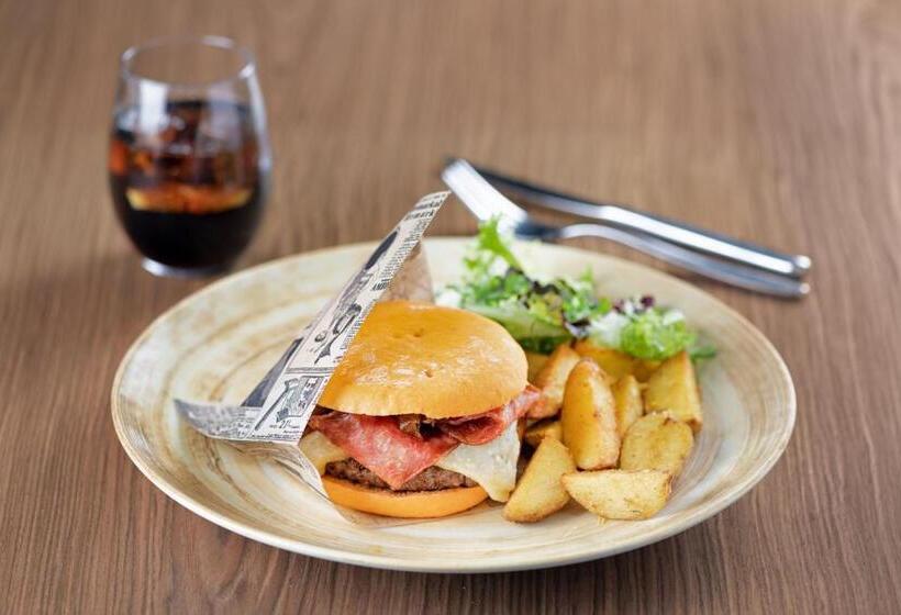 Ac Hotel Alcalá De Henares By Marriott