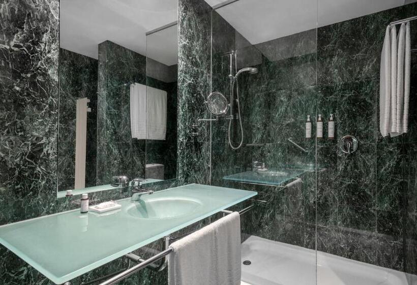 Ac Hotel Alcalá De Henares By Marriott