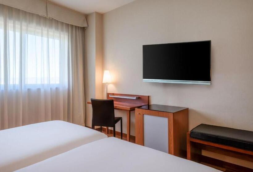 Ac Hotel Alcalá De Henares By Marriott