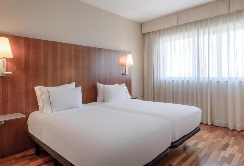 Ac Hotel Alcalá De Henares By Marriott