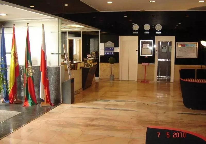 ホテル Faranda Express Torrelavega