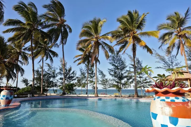 酒店 Golden Clove Beach Resort & Spa