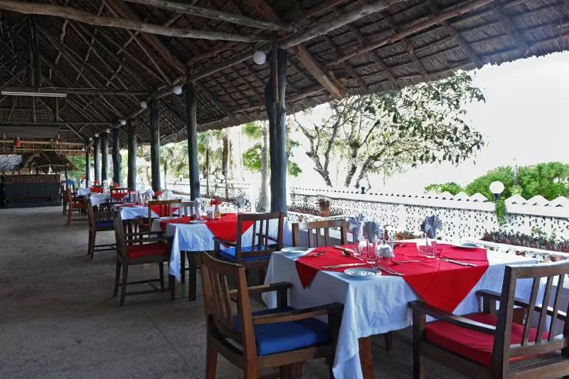 酒店 Golden Clove Beach Resort & Spa