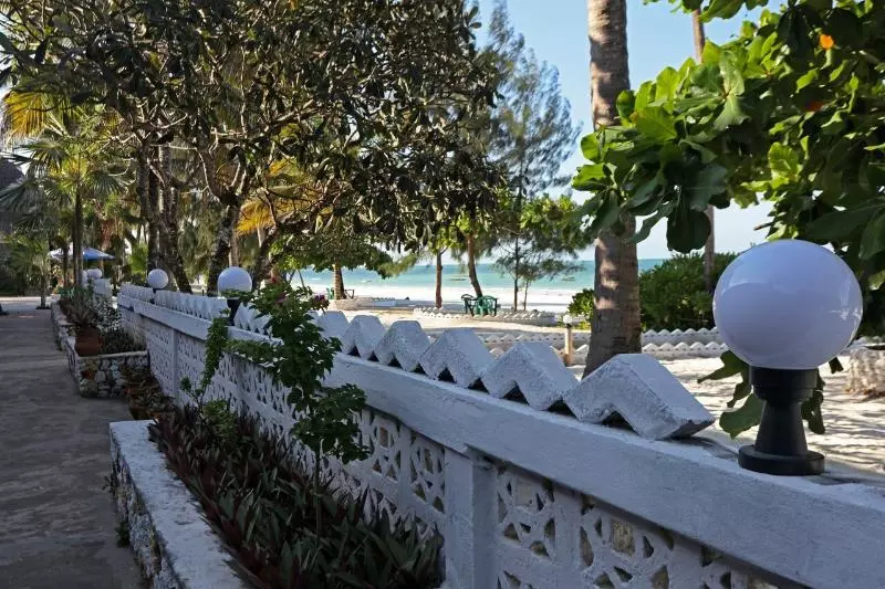 酒店 Golden Clove Beach Resort & Spa