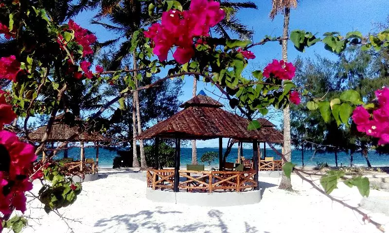 酒店 Golden Clove Beach Resort & Spa