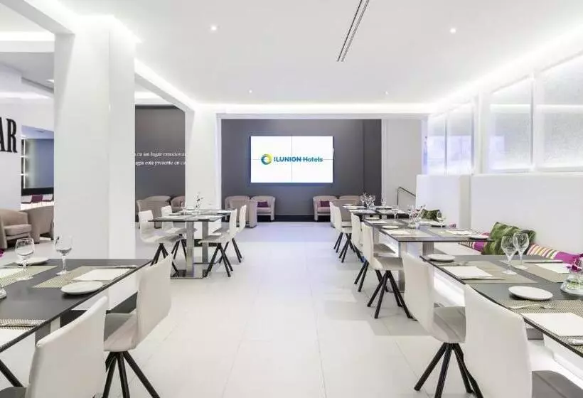 Отель Ilunion Suites Madrid
