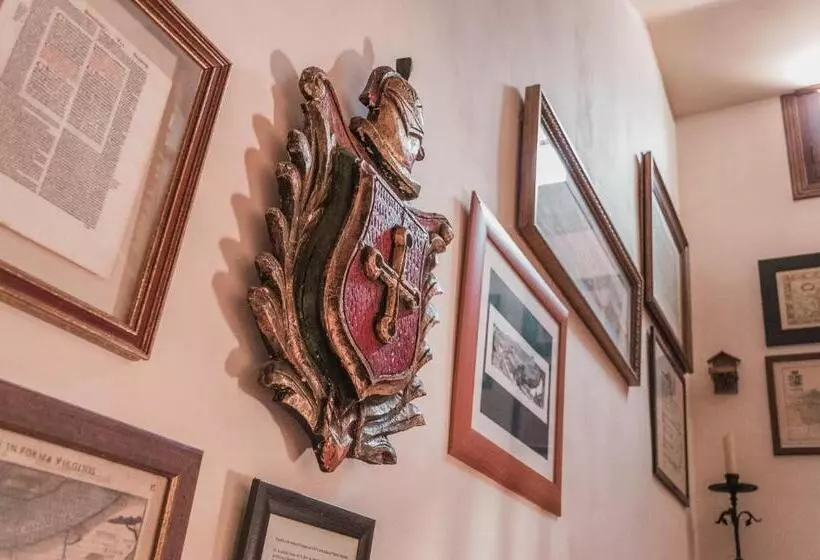 هتل La Posada De Manolo