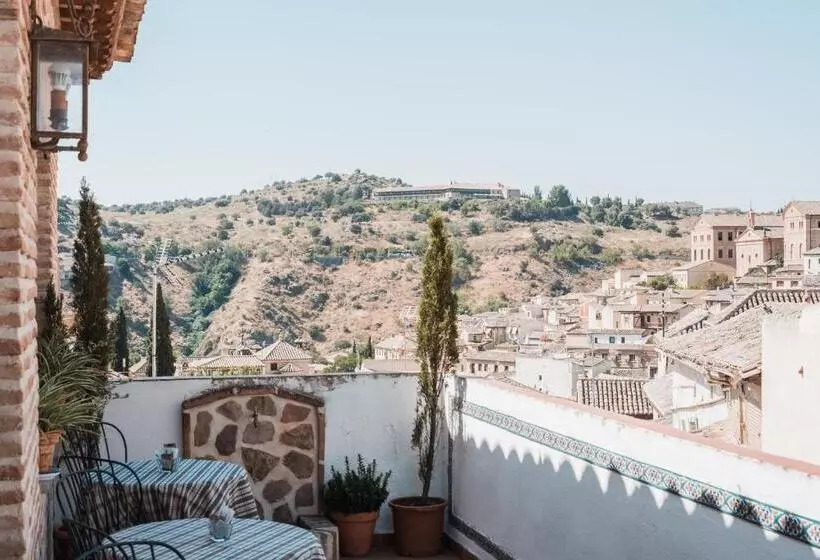 هتل La Posada De Manolo