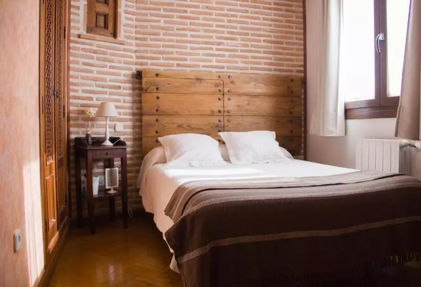 هتل La Posada De Manolo