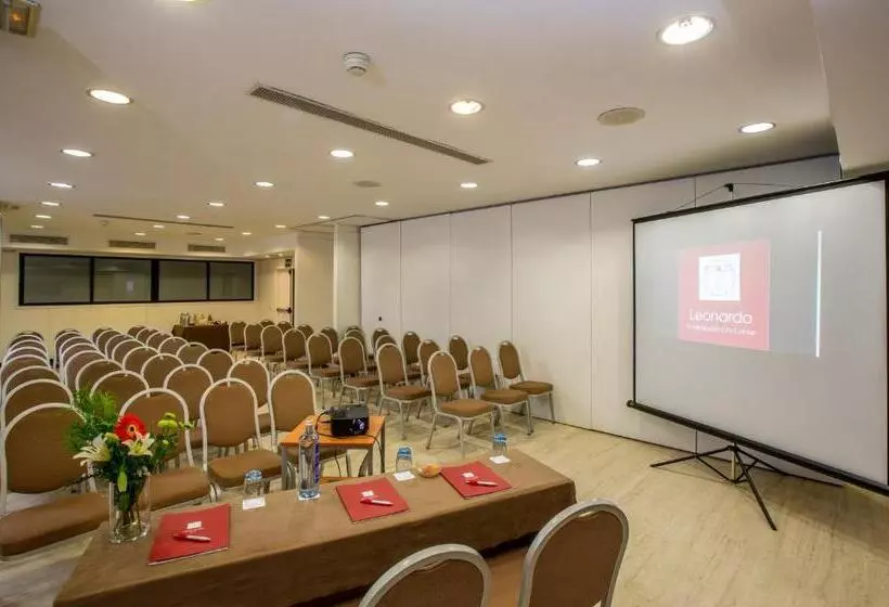 Leonardo Hotel Madrid City Center