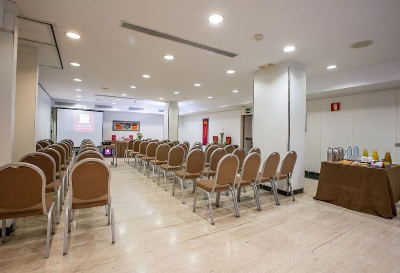 Leonardo Hotel Madrid City Center