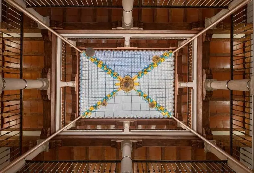 Hotel Maria De Molina