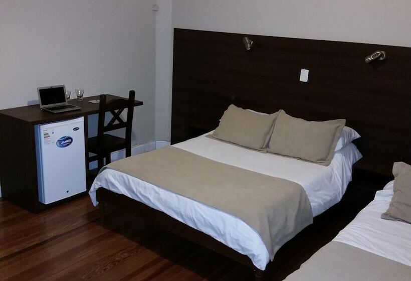 ホテル New Arapey