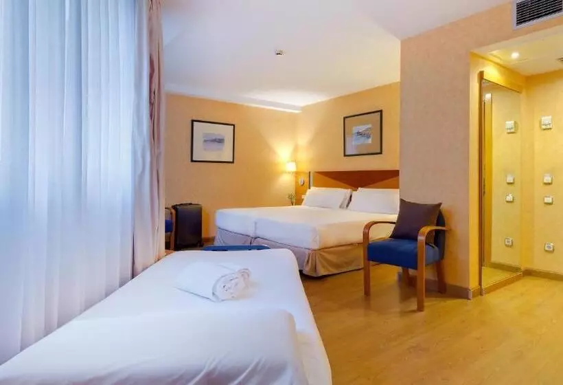 Отель Oca Villa De Aviles