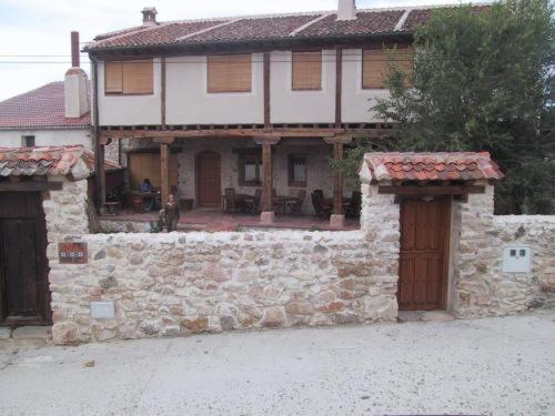 فندق ريفى Casona De Espirdo