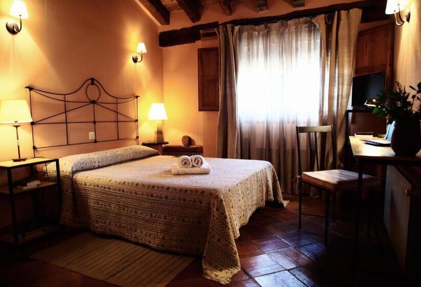 فندق ريفى Casona De Espirdo