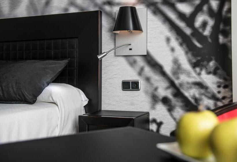 Salles Hotel Málaga Centro