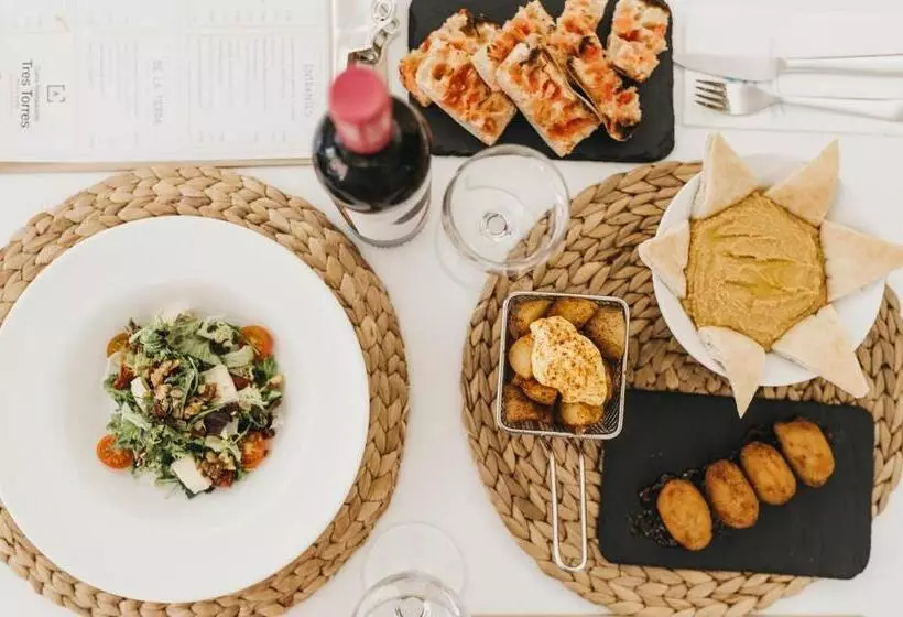 Tres Torres Atiram Hotels