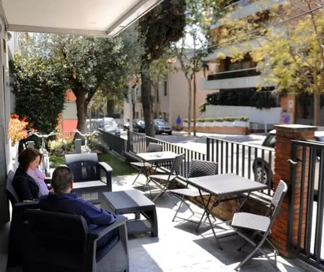 Tres Torres Atiram Hotels