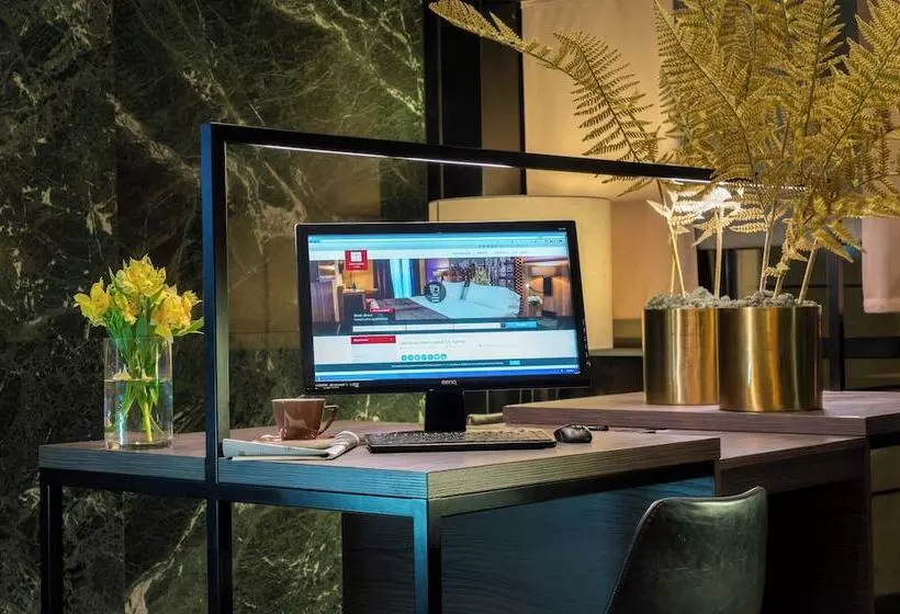 Leonardo Hotel Madrid City Center