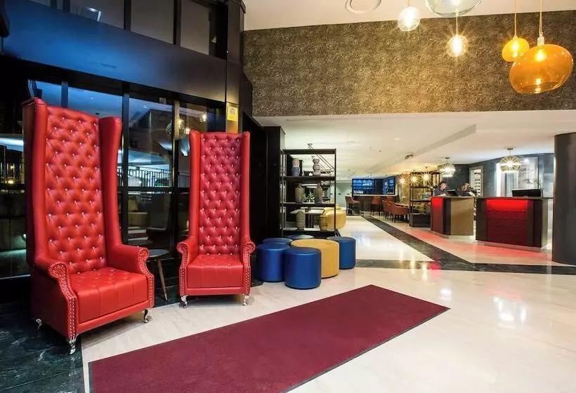 Leonardo Hotel Madrid City Center