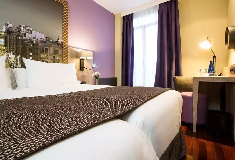 Leonardo Hotel Madrid City Center