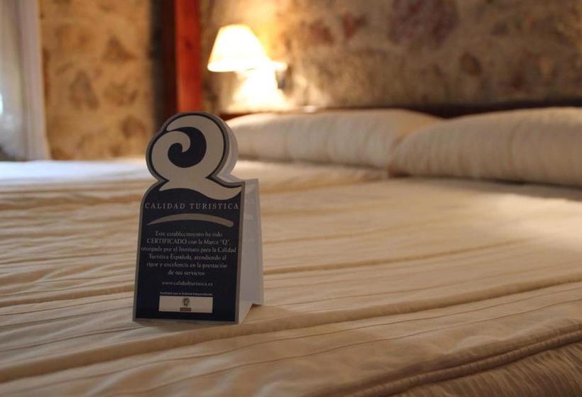 Microtel Placentinos