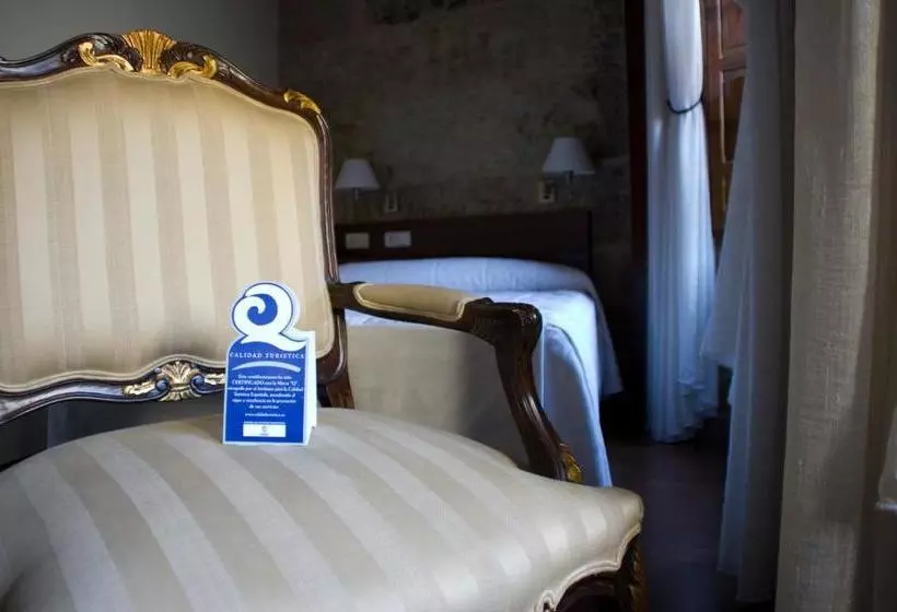 Microtel Placentinos