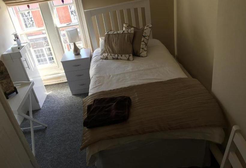 ホテル Queens Head