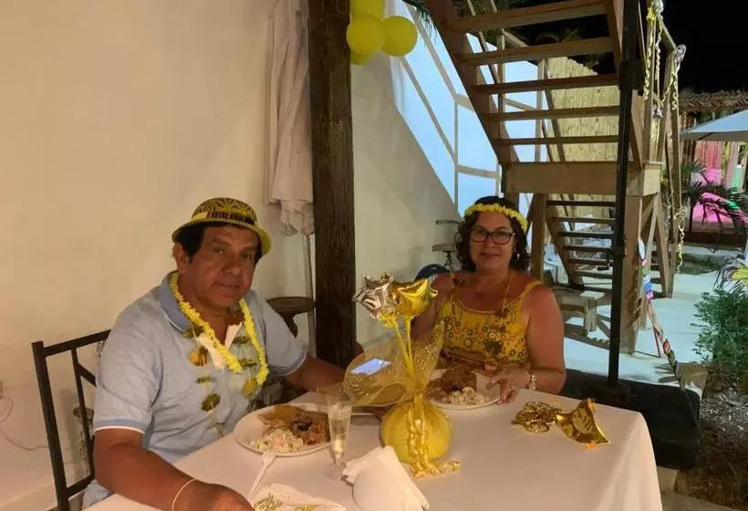 ホテル Quitumbe Sea Lodge   Zorritos