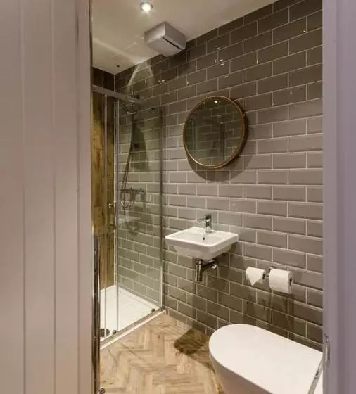 Sweeney Apartments & Rooms