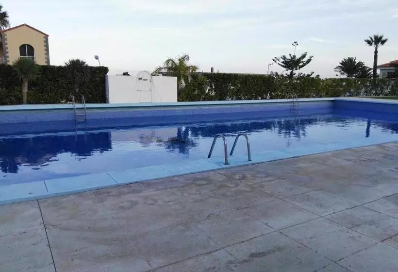 ベッドアンドブレックファースト Donde Brilla El Sol