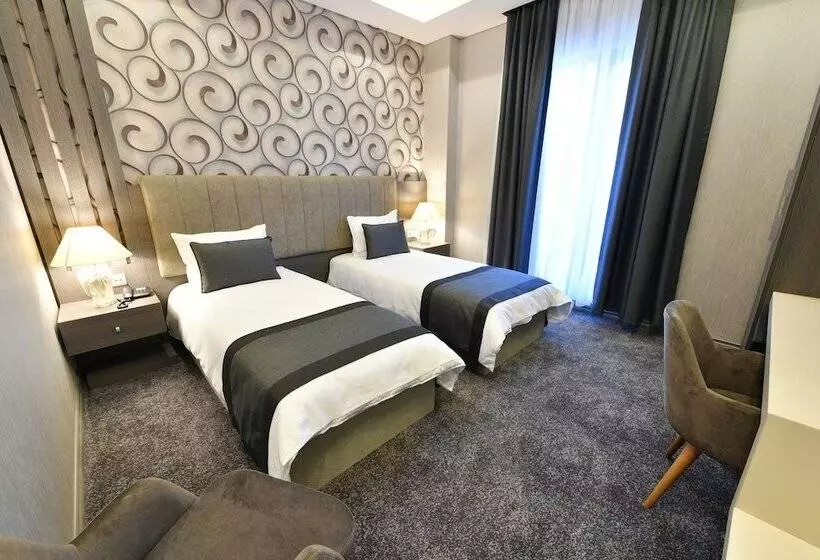 هتل D Lux Bouti̇que