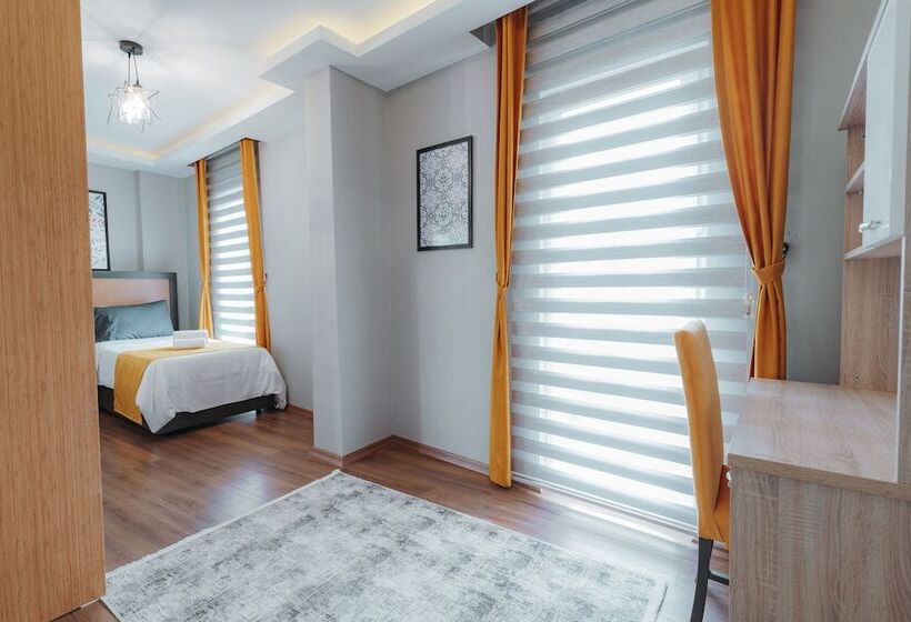 Umut Apartments