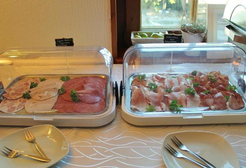 Отель Fischer Café Land