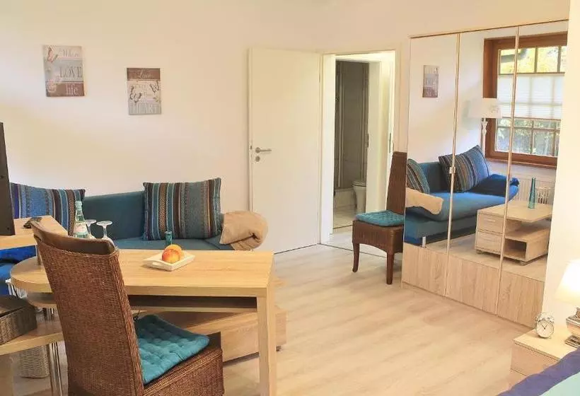 Hotelli Fischer Café Land