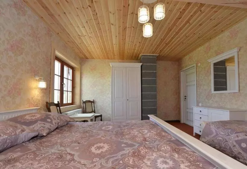 Sunny Beaver B&b