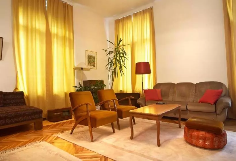 Hostel Residence