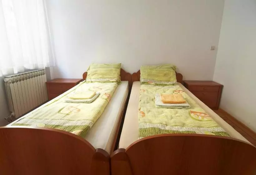 Hostel Residence