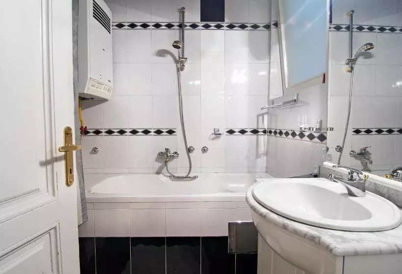 Hostel Residence