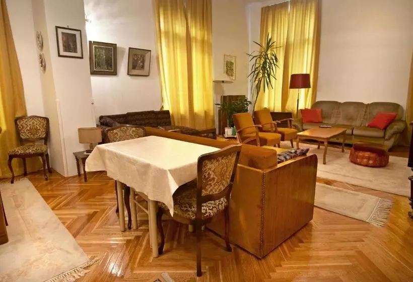 Hostel Residence