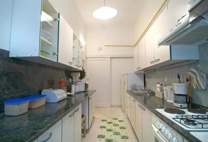 Hostel Residence