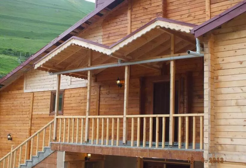 Yedigoller Hotel & Restaurant