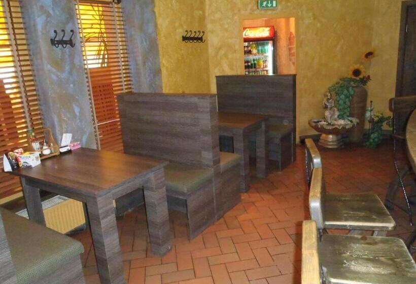 پانسیون Geltona