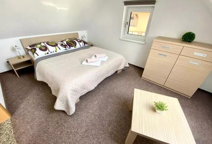 Majatalo Penzion Sen