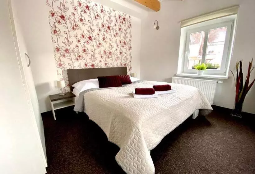 Majatalo Penzion Sen