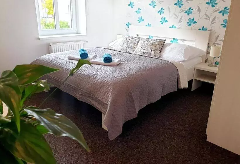 Majatalo Penzion Sen