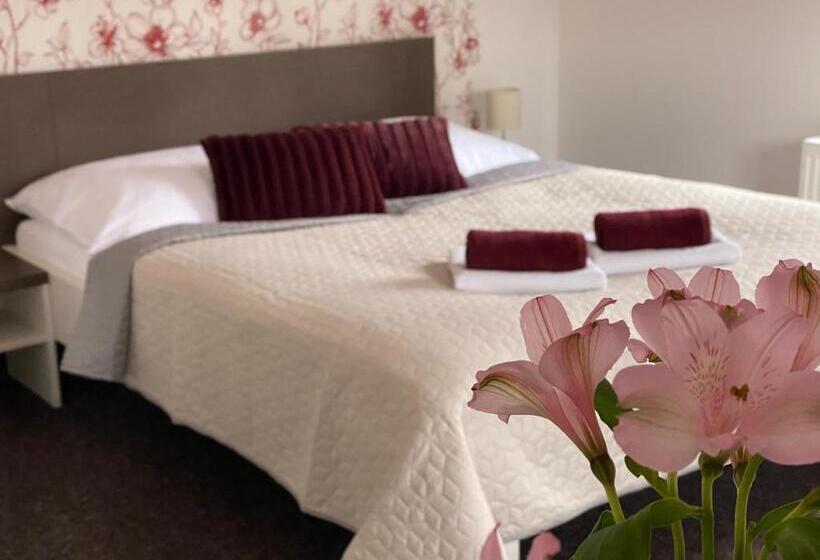 פנסיון Penzion Sen